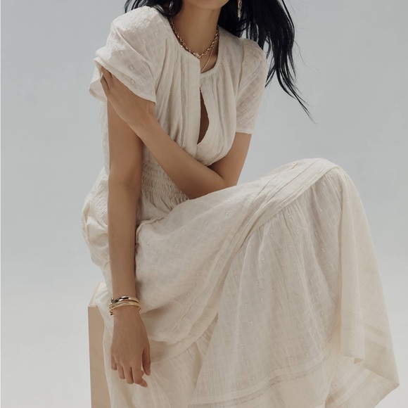 The Somerset Maxi Dress: Dobby Edition - Picture 4 of 9